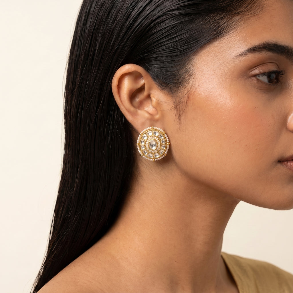 Noor Pearl Kundan Medallion Necklace Set