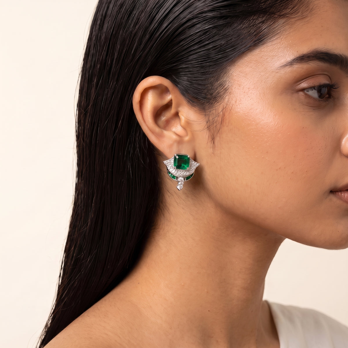 Emerald Royale Diamond Floral Necklace Set