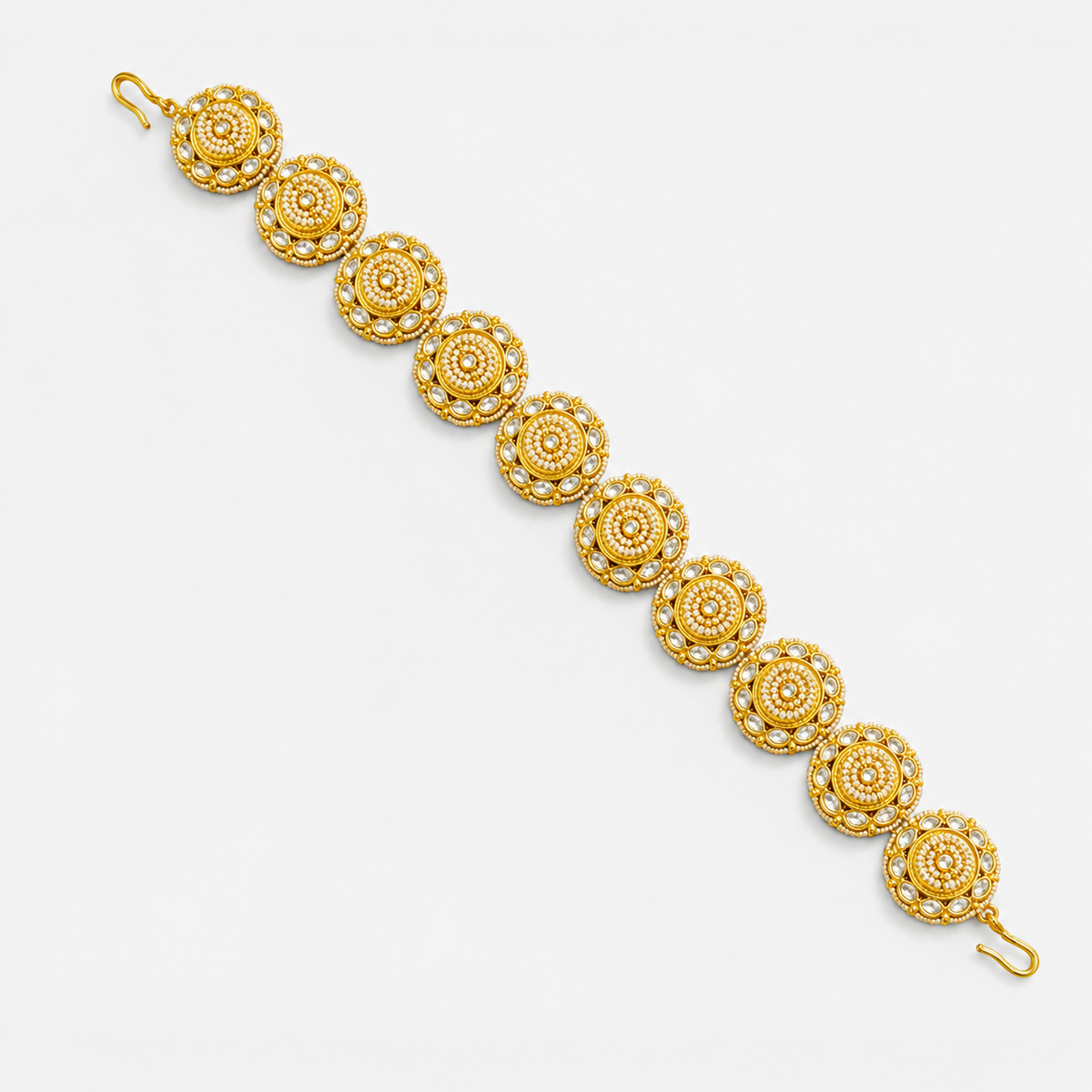 Maharani Pearl Medallion Mathapatti