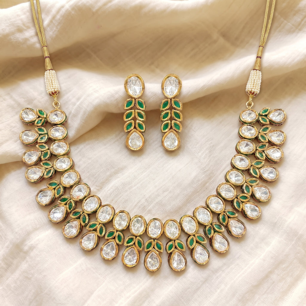 Vanya Emerald Kundan Teardrop Necklace Set