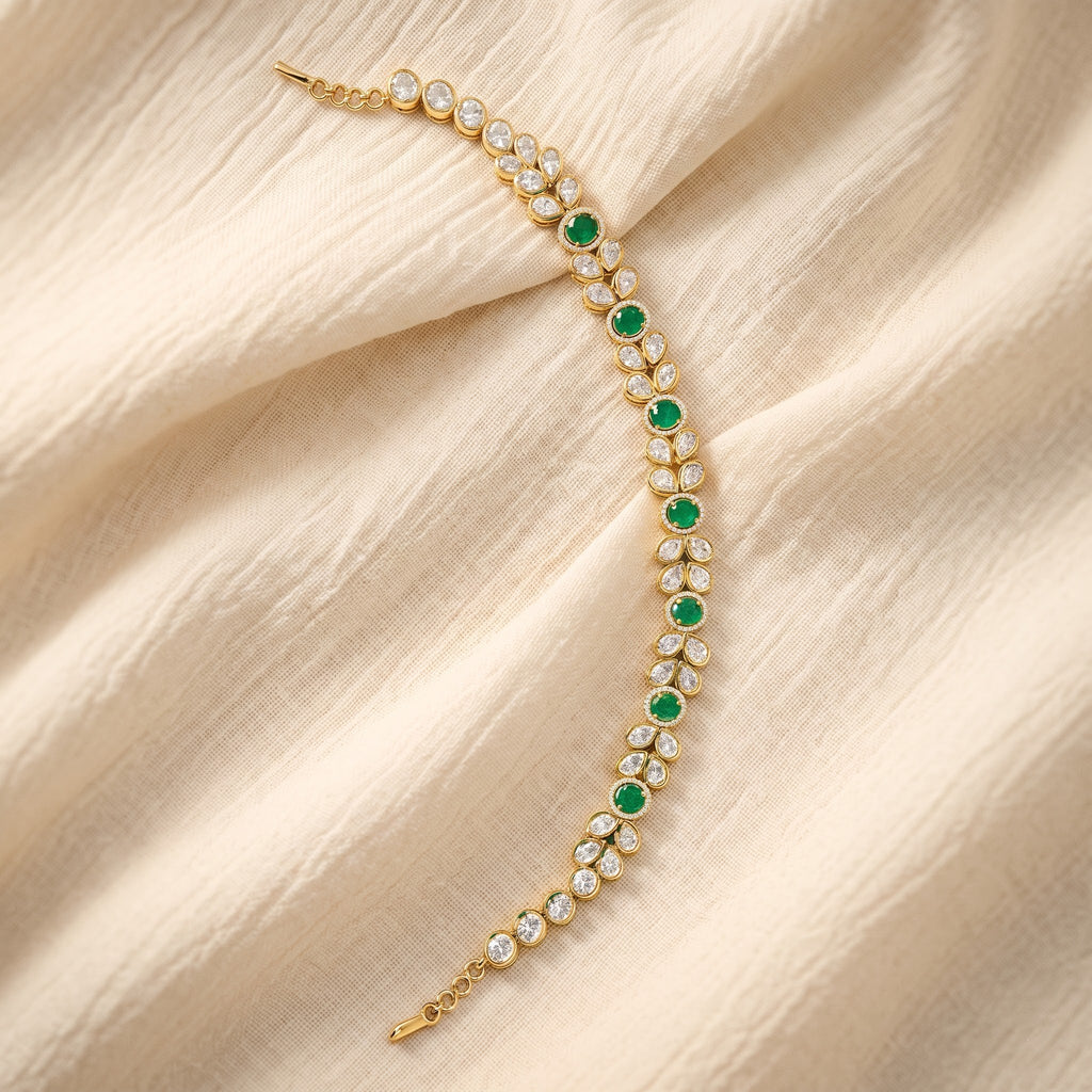 Zariya Emerald Kundan Mathapatti