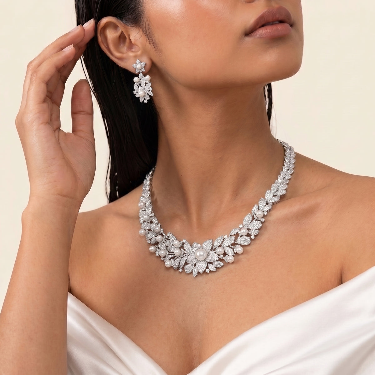 Fleur de Pearl Diamond Floral Necklace Set