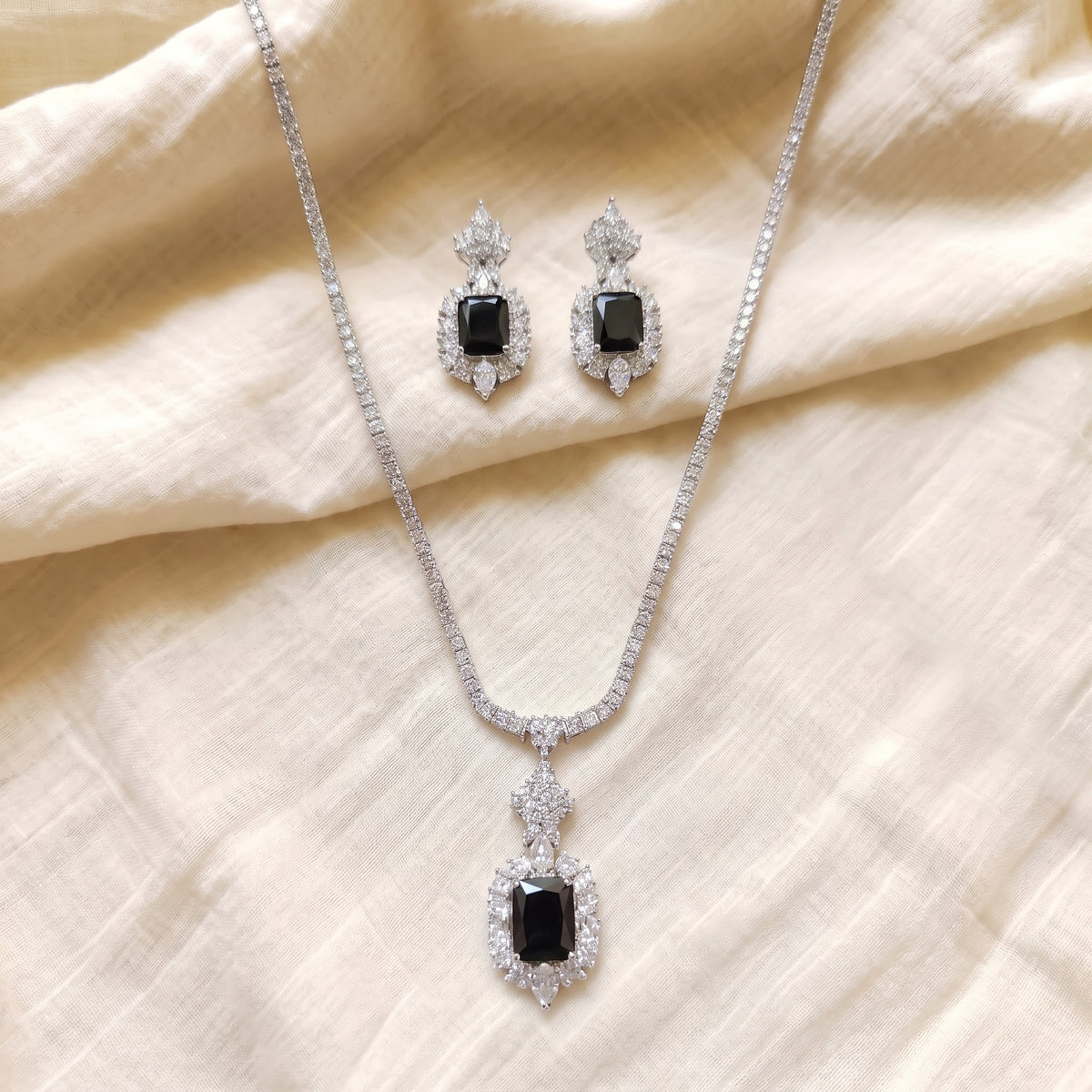 Noir Imperial Black Onyx Diamond Pendant Necklace Set