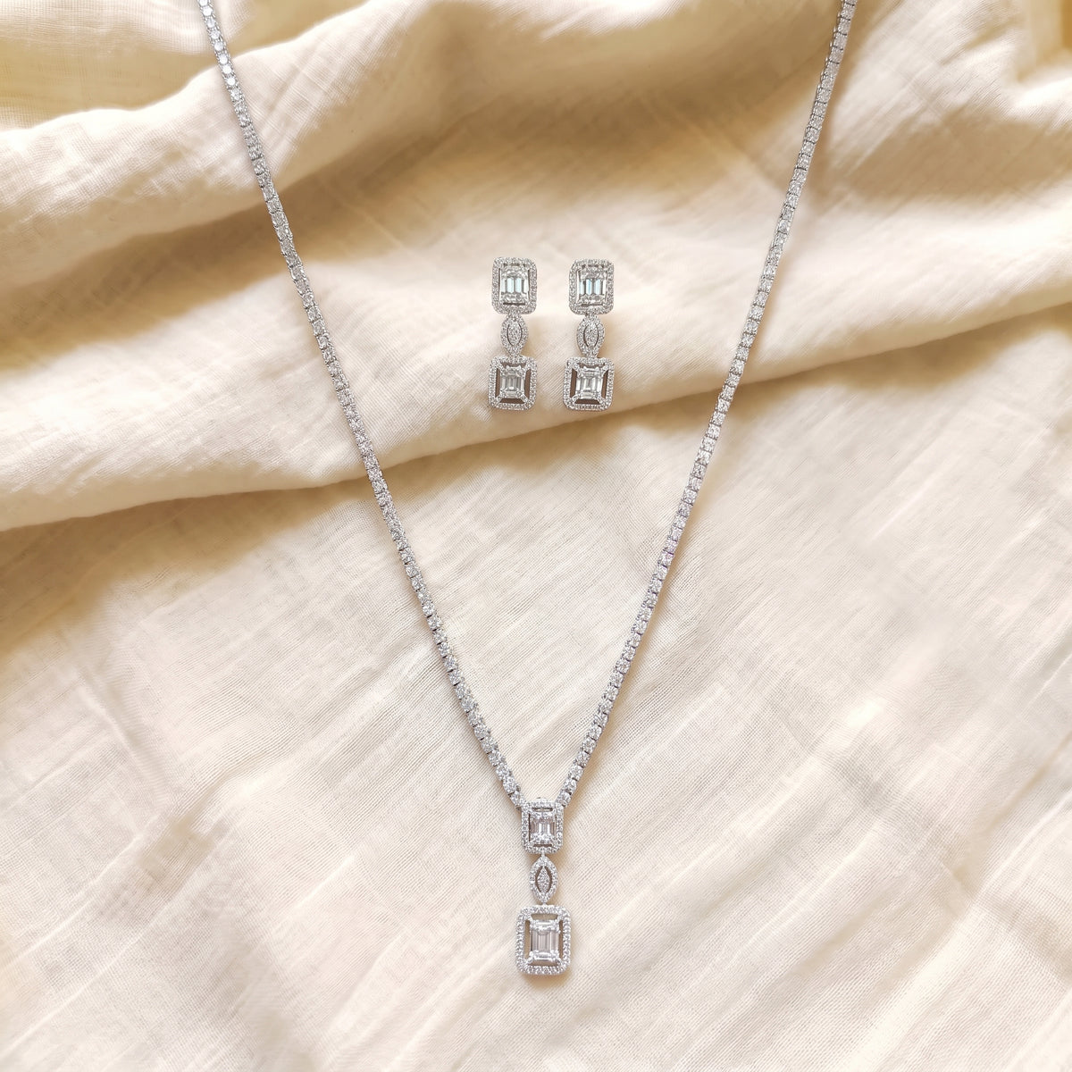 Astoria Emerald Cut Diamond Pendant Necklace Set