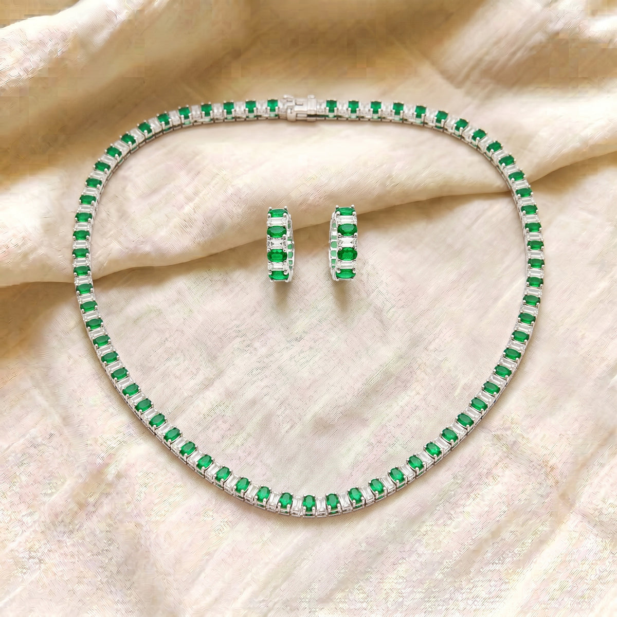 Esmeralda Emerald Diamond Tennis Necklace Set