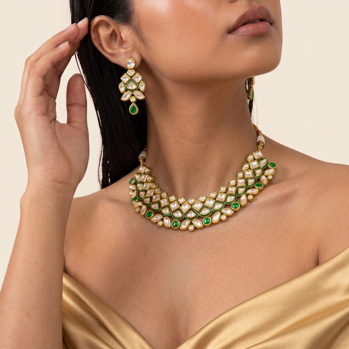 Emerald Kundan Lattice Choker Necklace Set